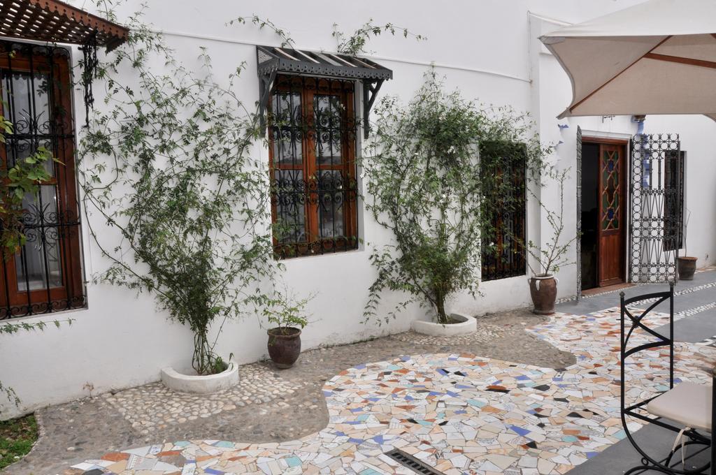 Hotel Blanco Riad Тетуан Экстерьер фото
