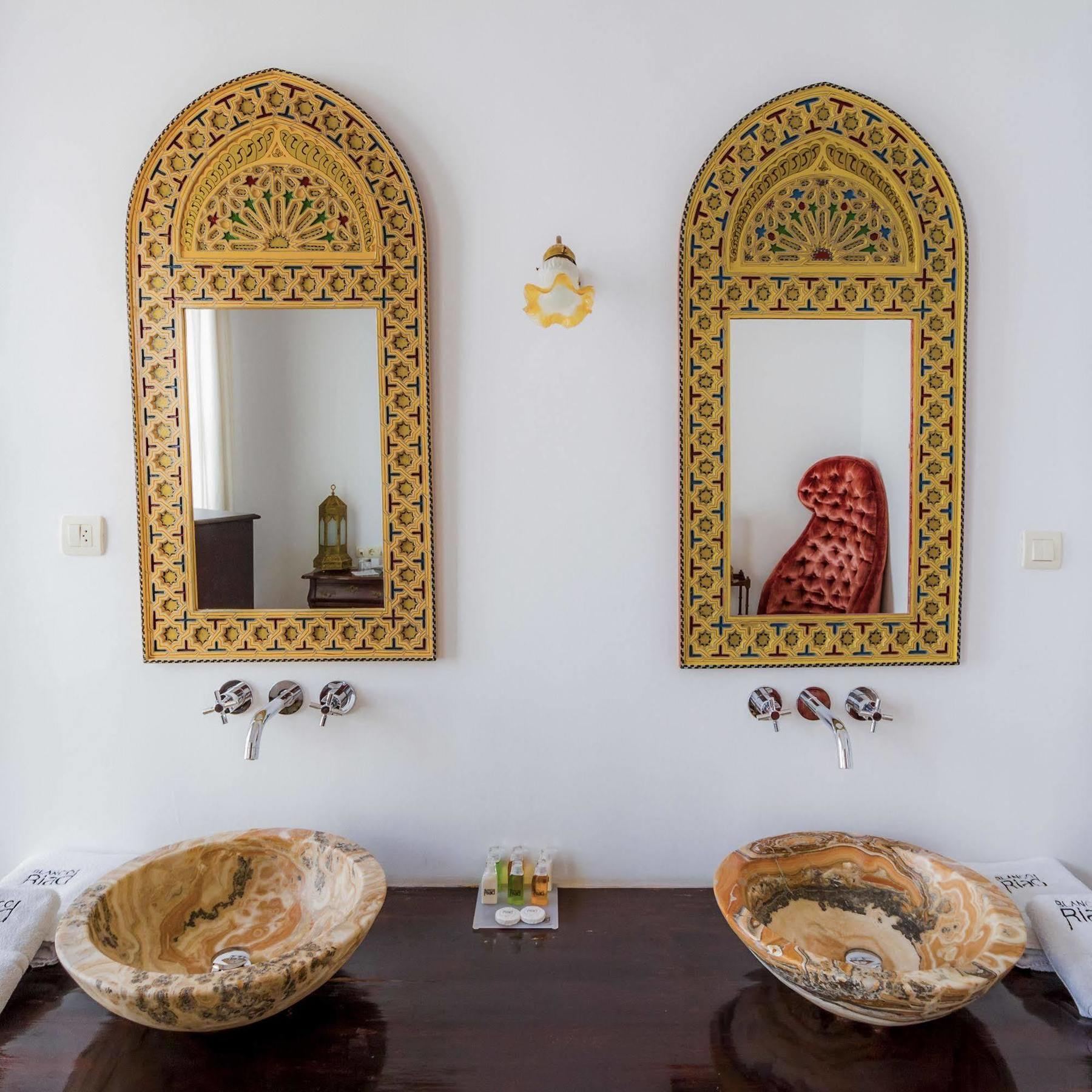 Hotel Blanco Riad Тетуан Экстерьер фото